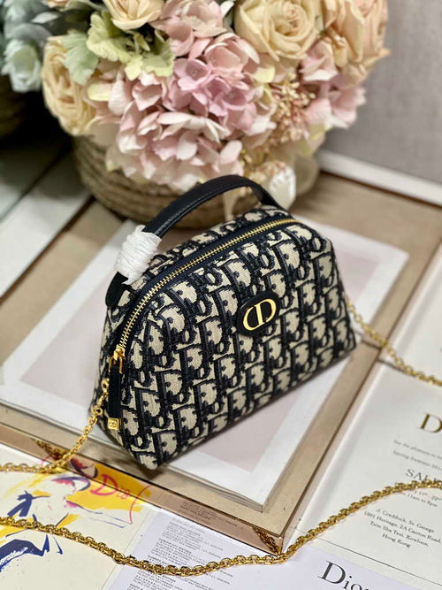 30 Montaigne D-Cosy Mini Bag S5163 Blue Dior Oblique Jacquard - Default Title - View 2