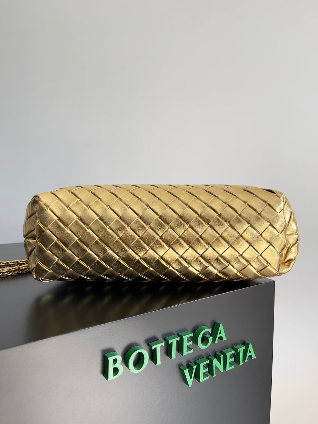 Bottega Veneta Teen Lauren 1980 With Chain 785807 Lambskin Gold