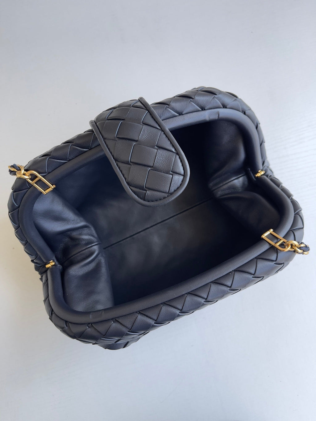 Bottega Veneta Teen Lauren 1980 With Chain 785807 Lambskin Navy Blue