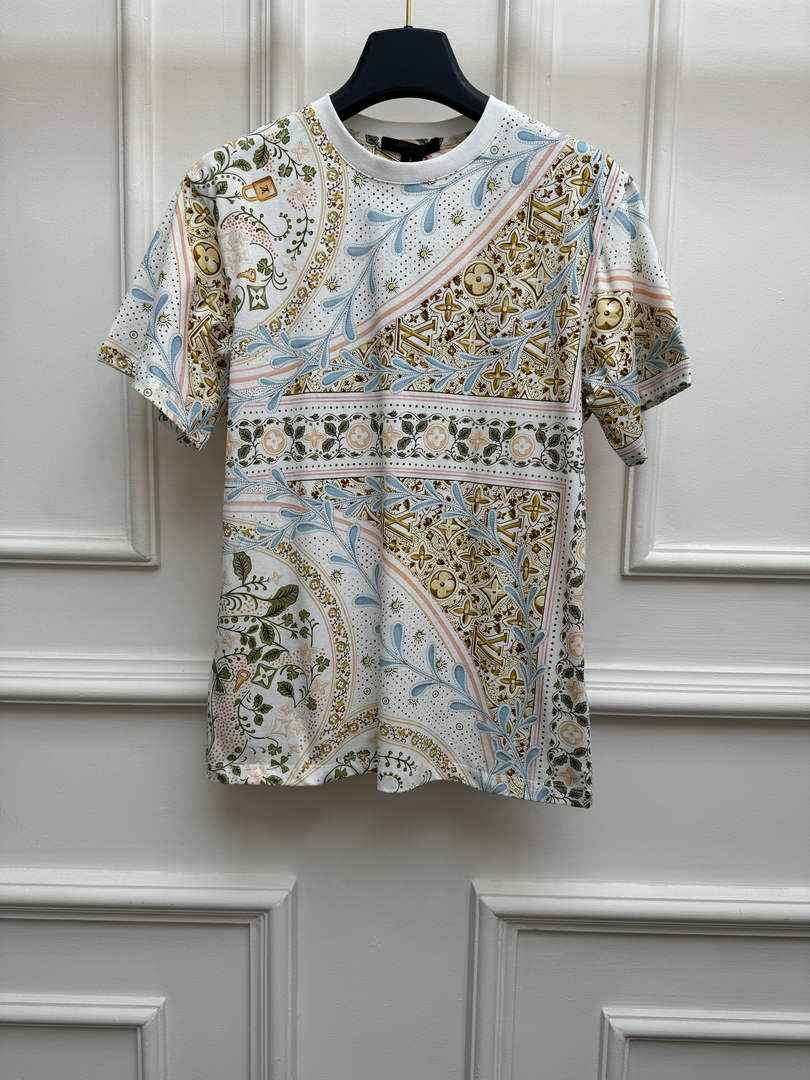 Louis Vuitton Flower Foulard Short-Sleeved T-Shirt 1AK1M1 - S - View 1