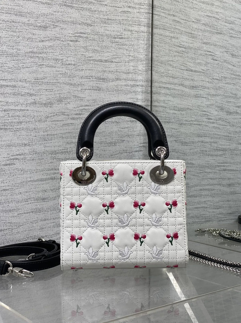 Qixi Mini Lady Dior Bag with Chain, M0505 Cannage Lambskin Black White