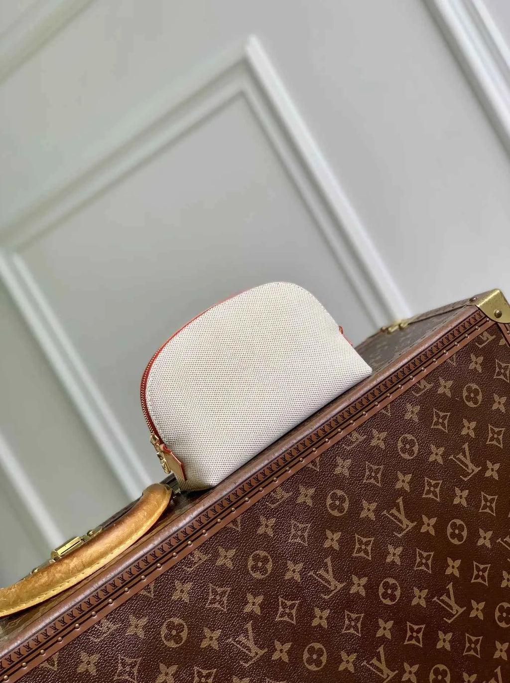 Louis Vuitton Pochette Cosmétique PM Bag M29529