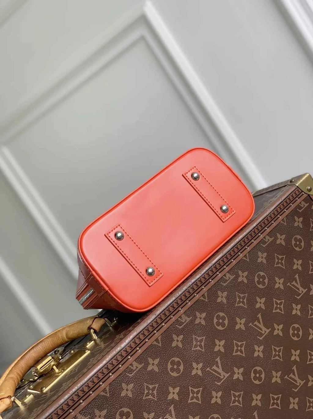 Louis Vuitton Alma BB Bag, M28903 Orange California Cowhide leather