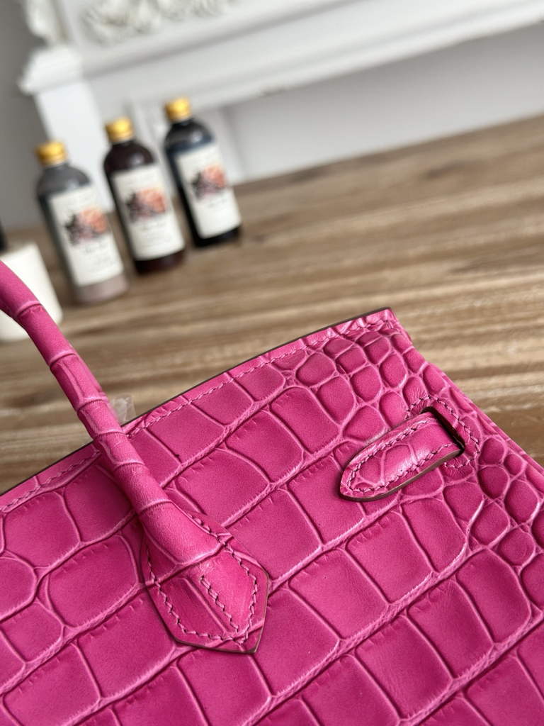 Hermès Birkin Bag 25 Calfskin Plum