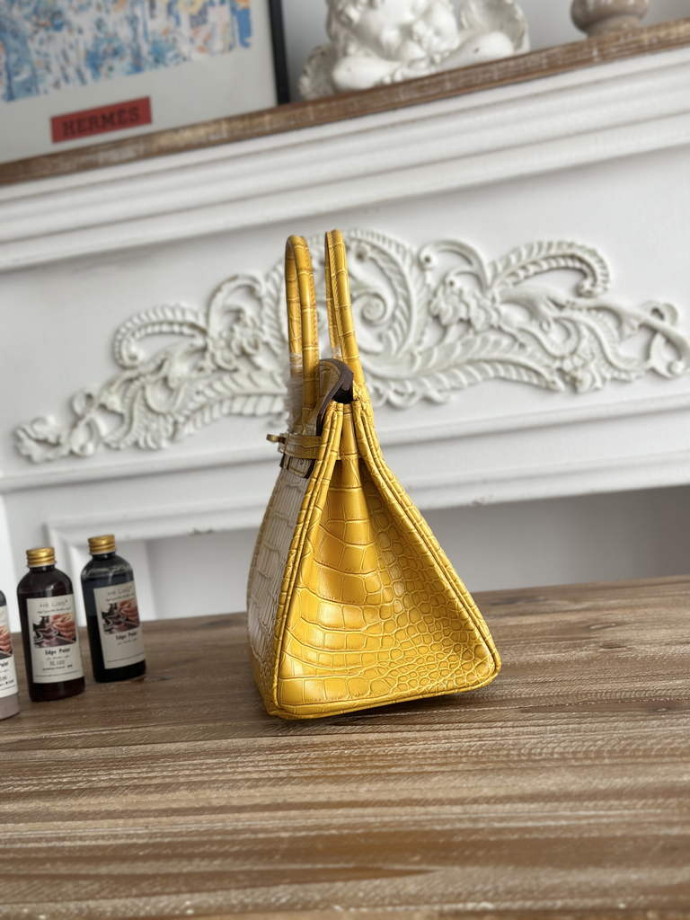 Hermès Birkin Bag 25 Calfskin Yellow