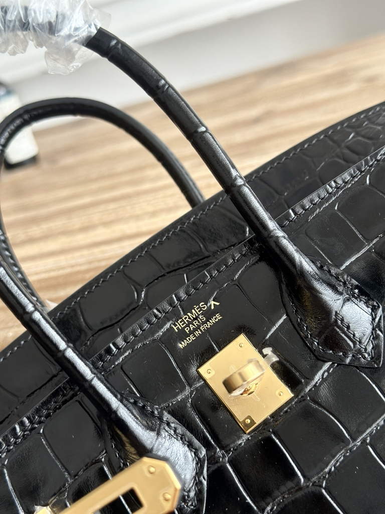 Hermès Birkin Bag 25 Calfskin Black