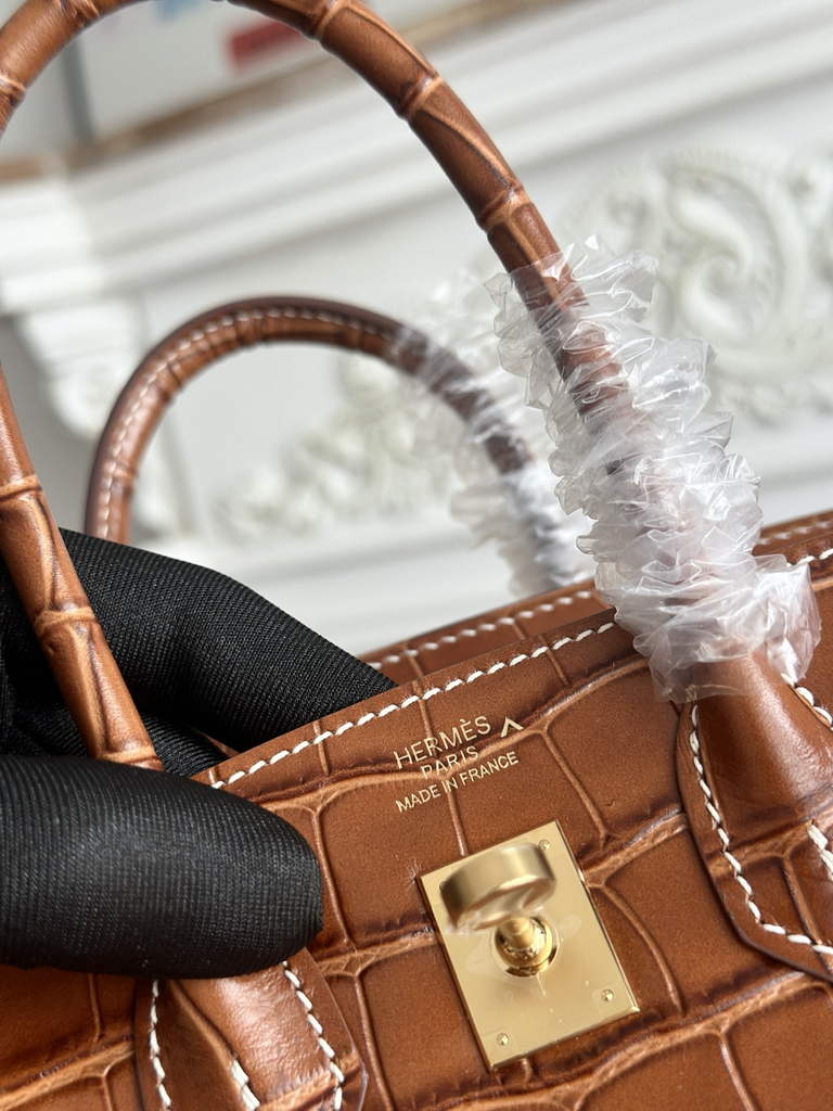 Hermès Birkin Bag 25 Calfskin Brown