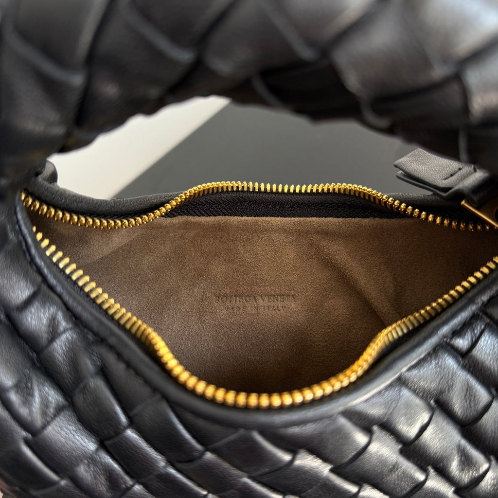 Bottega Veneta Baby Veneta 867031 in Black