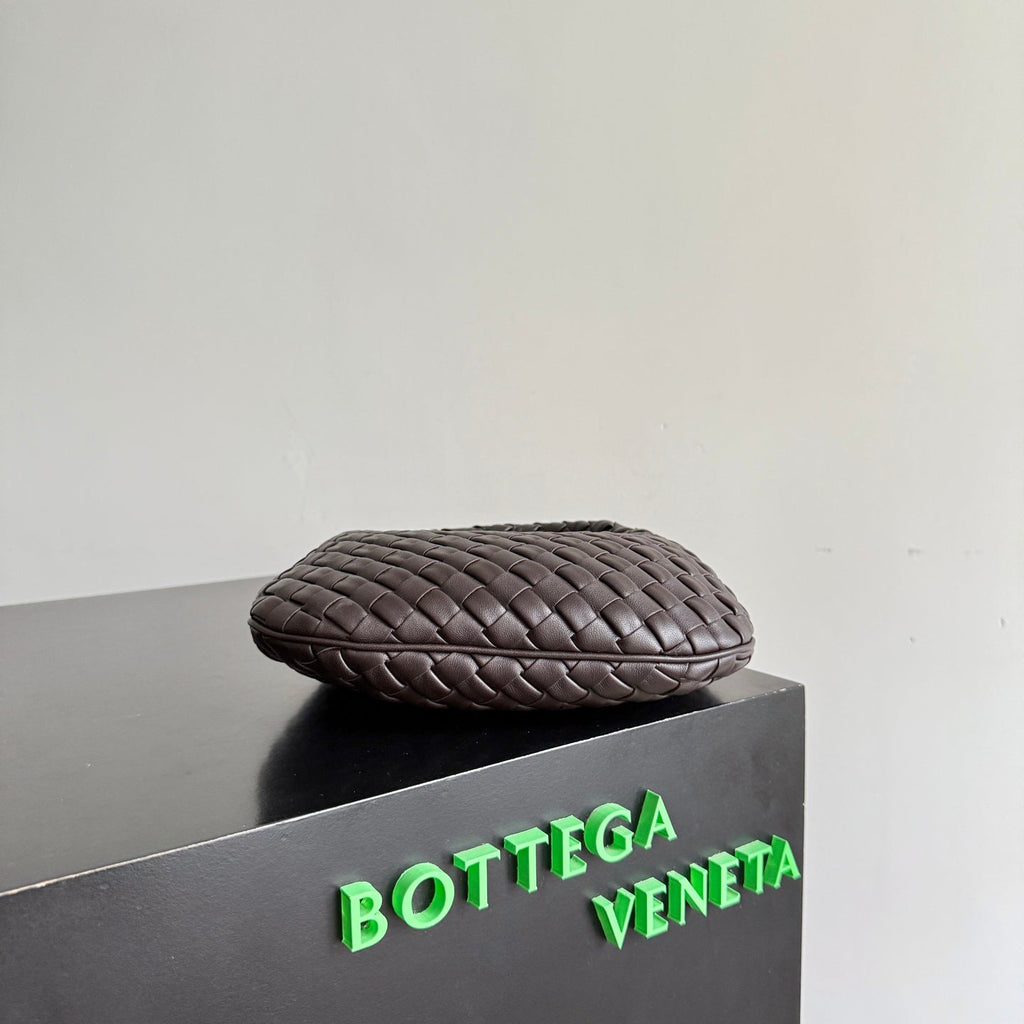 Bottega Veneta Baby Veneta 867031 in Coffee