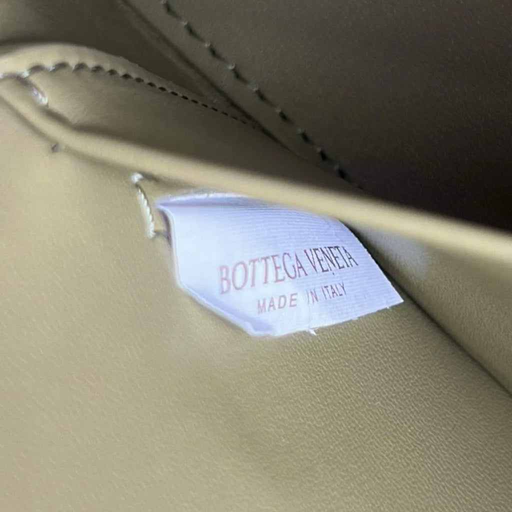 Bottega Veneta Bang Bang Vanity Case 789109 Calfskin light green