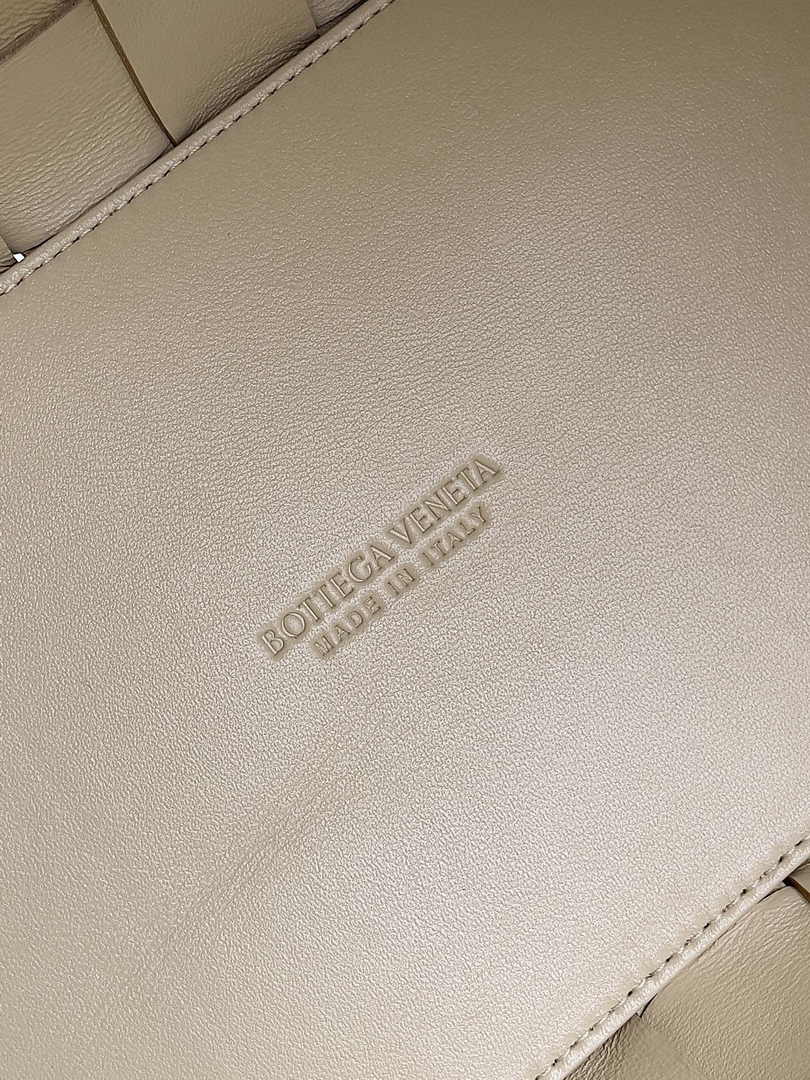 Bottega Veneta Bowling Cassette Bag 730327 Lambskin Dark Beige