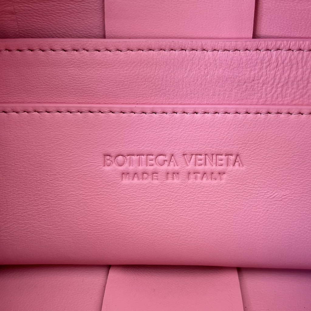 Bottega Veneta BV 729166 Small Brick Cassette In Pink