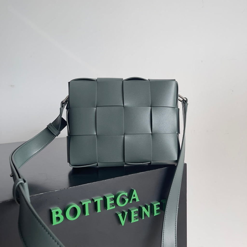 Bottega Veneta Cassette Camera Bag 730027 Dark Green Calfskin