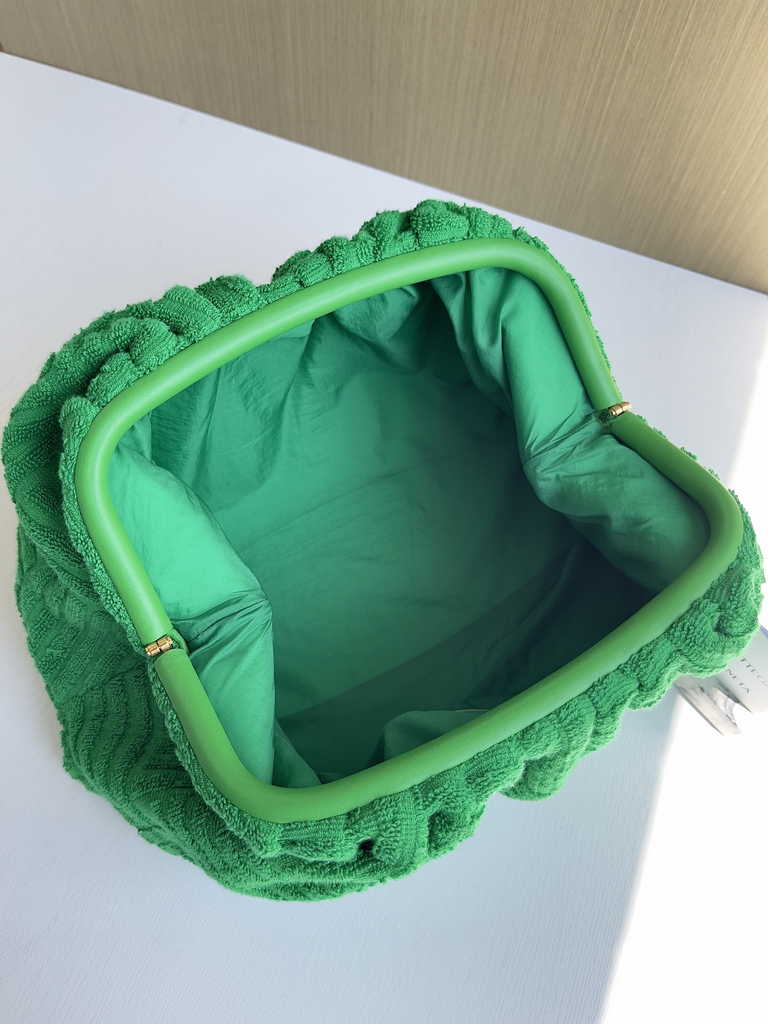 Bottega Veneta clutch 576227 Nylon Grass Green
