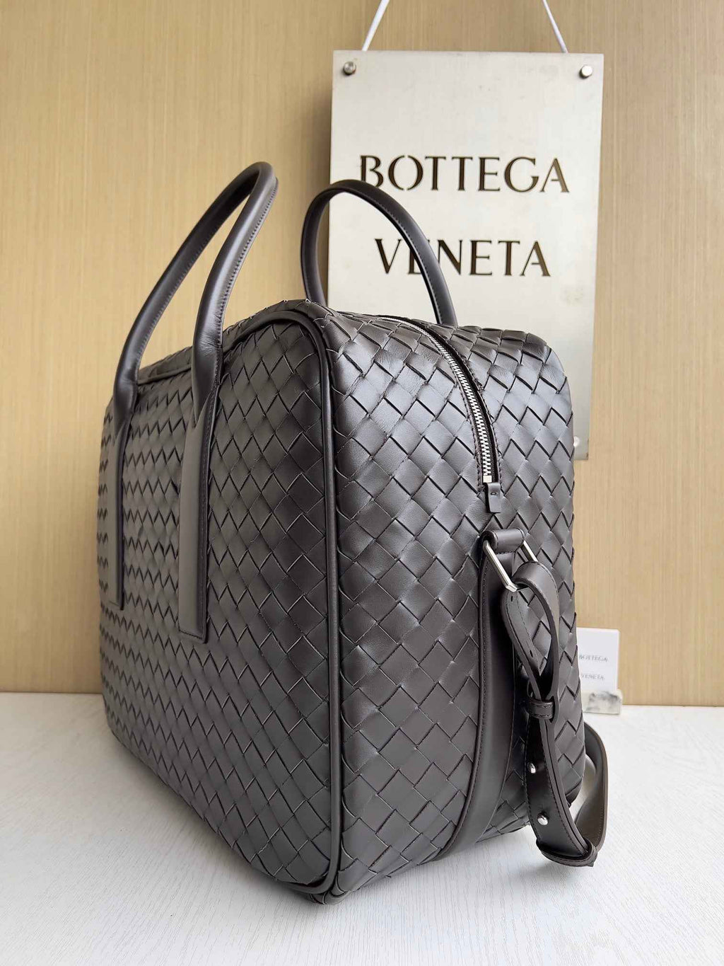 Bottega Veneta Getaway Medium Weekender 766372 Calfskin Brown