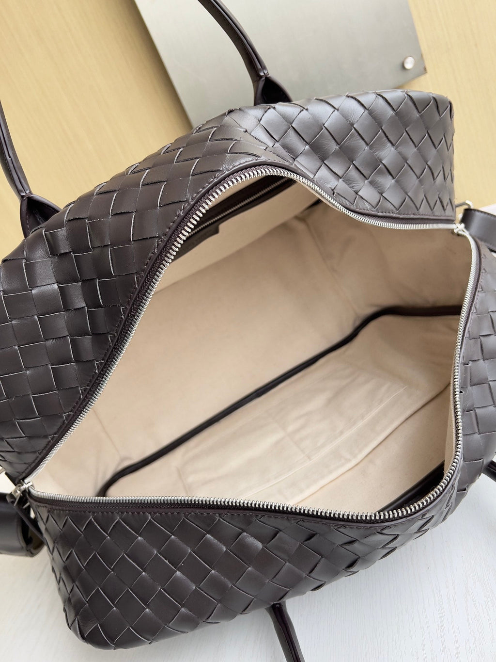 Bottega Veneta Getaway Medium Weekender 766372 Calfskin Brown