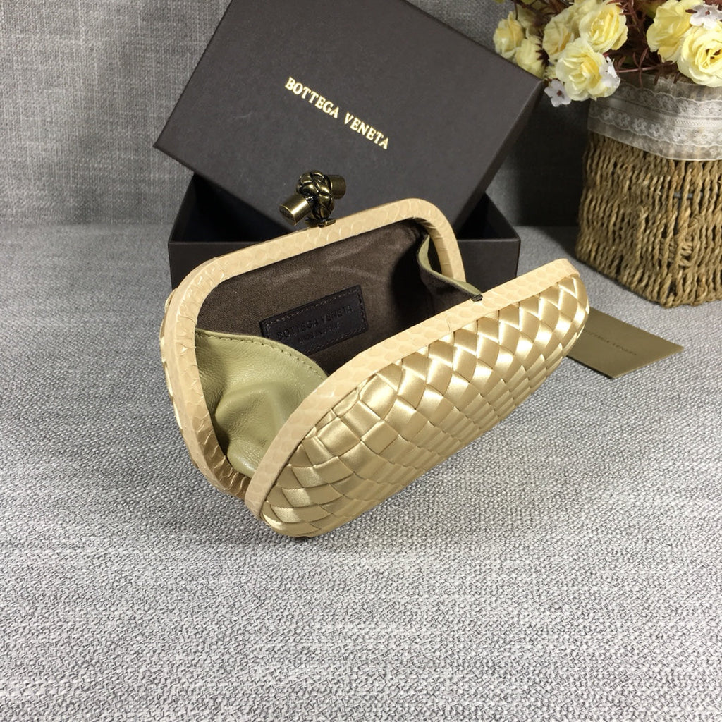 Bottega Veneta Knot 717622 Silk Yellow