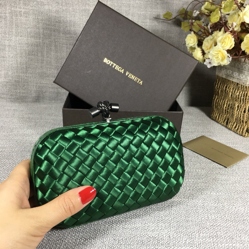 Bottega Veneta Knot 717622 Silk Green