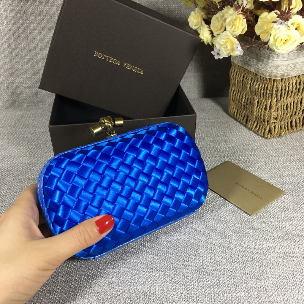 Bottega Veneta Knot 717622 Silk Blue