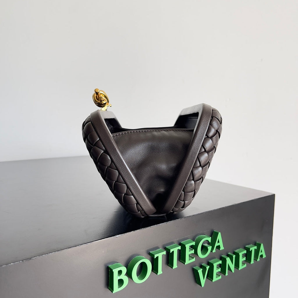 Bottega Veneta Knot Brown Calfskin 717622