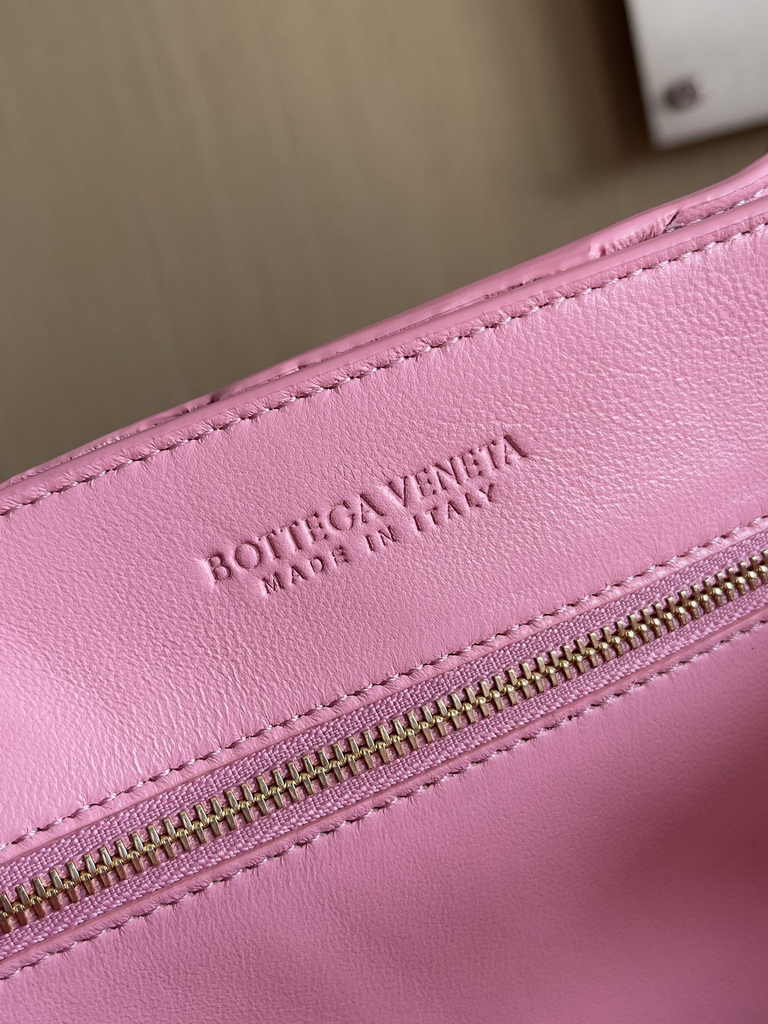 Bottega Veneta Large Andiamo Bag 766019 Pink Lambskin bonded Intrecciato