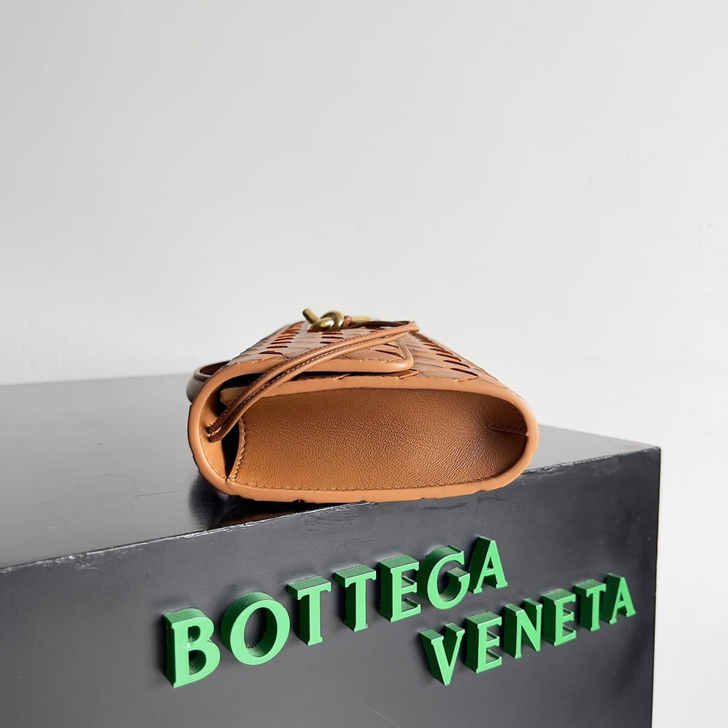 Bottega Veneta Long Clutch Andiamo With Handle 741511 Calfskin Tan