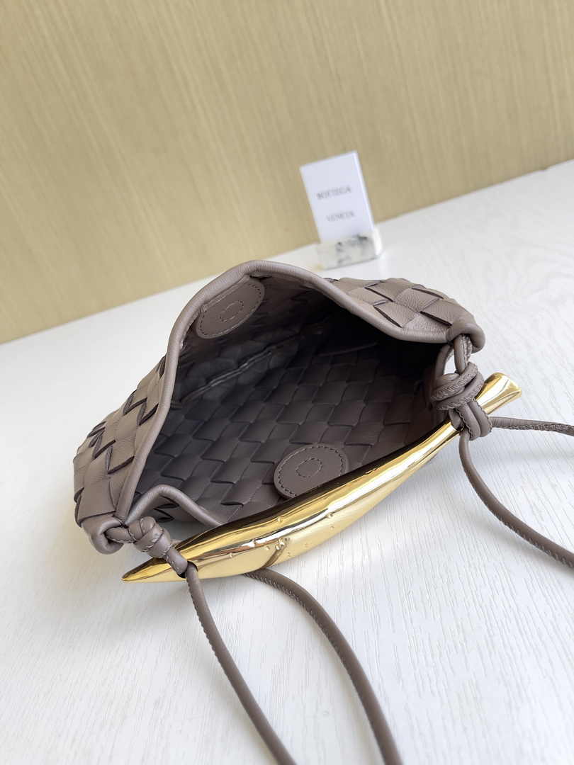 Bottega Veneta Mini Sardine 744267 Lambskin Khaki