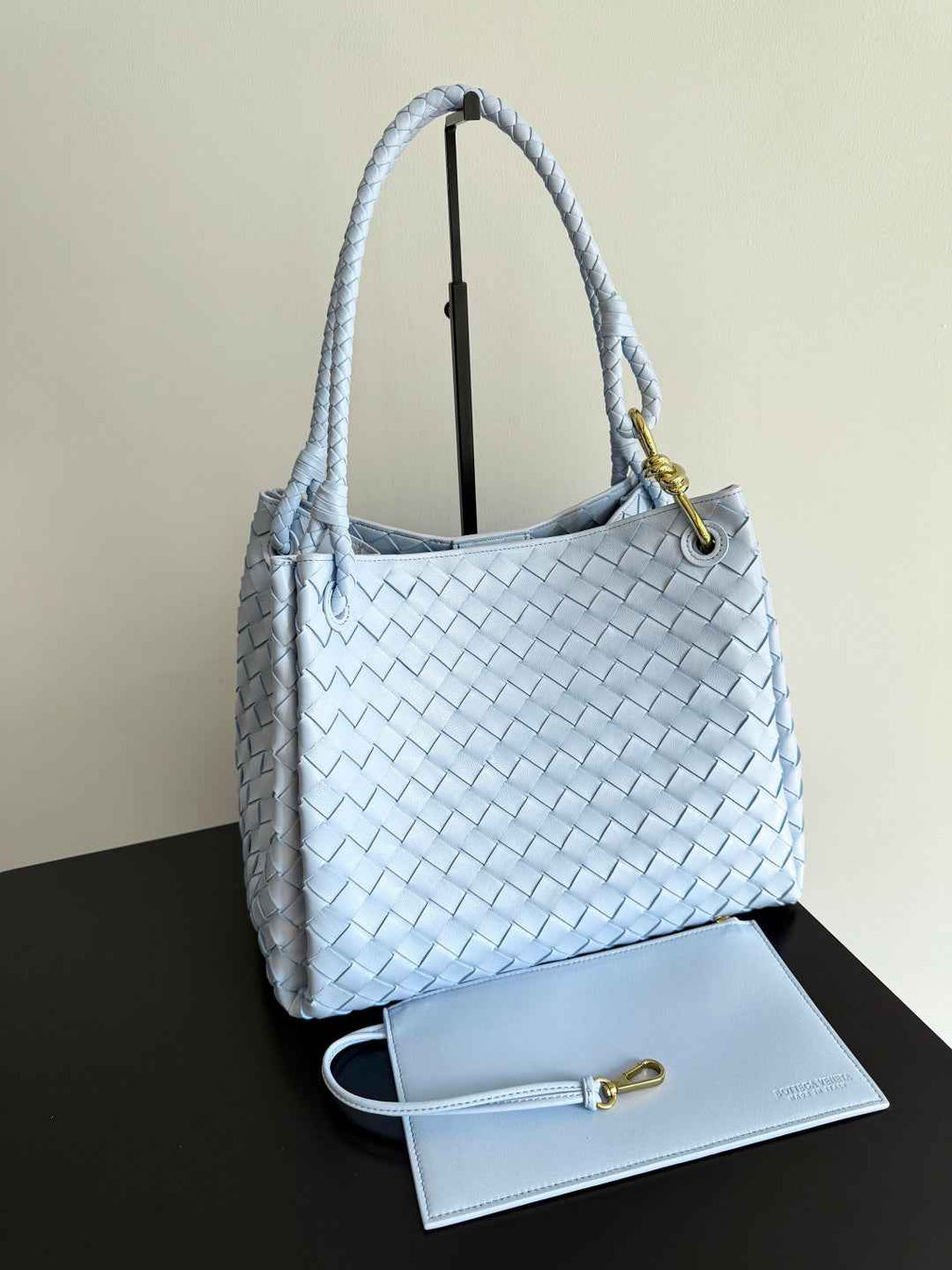 Bottega Veneta Parachute Large 796571 – Blue Calfskin Leather Hobo Bag