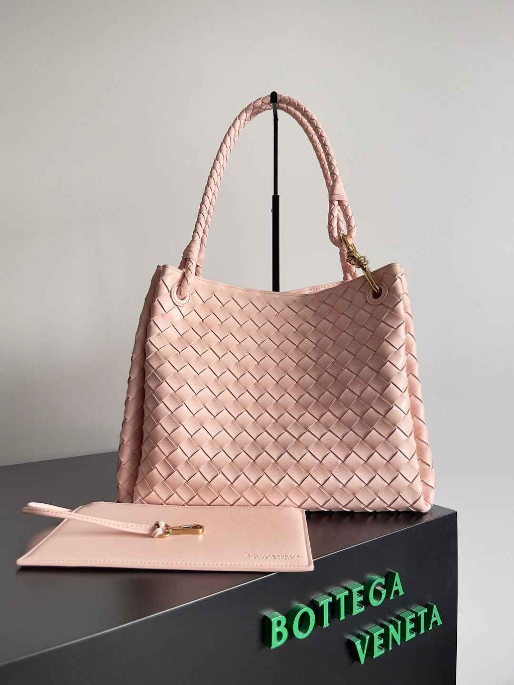 Bottega Veneta Parachute Large 796571 – Pink Calfskin Leather Hobo Bag