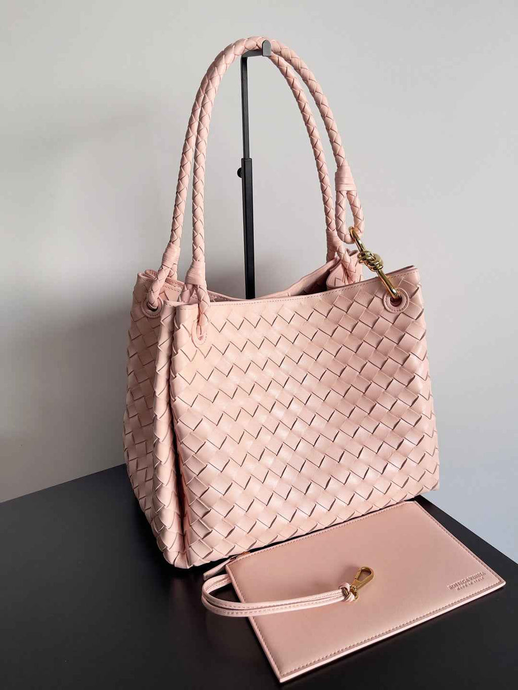 Bottega Veneta Parachute Large 796571 – Pink Calfskin Leather Hobo Bag