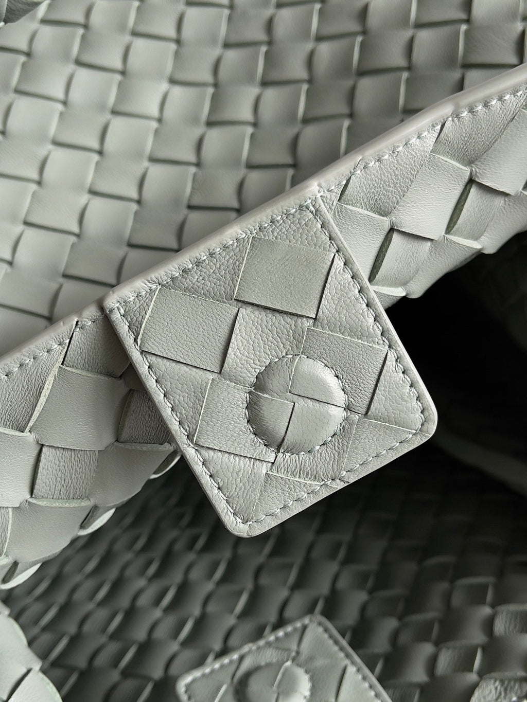 Bottega Veneta Parachute Large 796571 – Light Green Leather