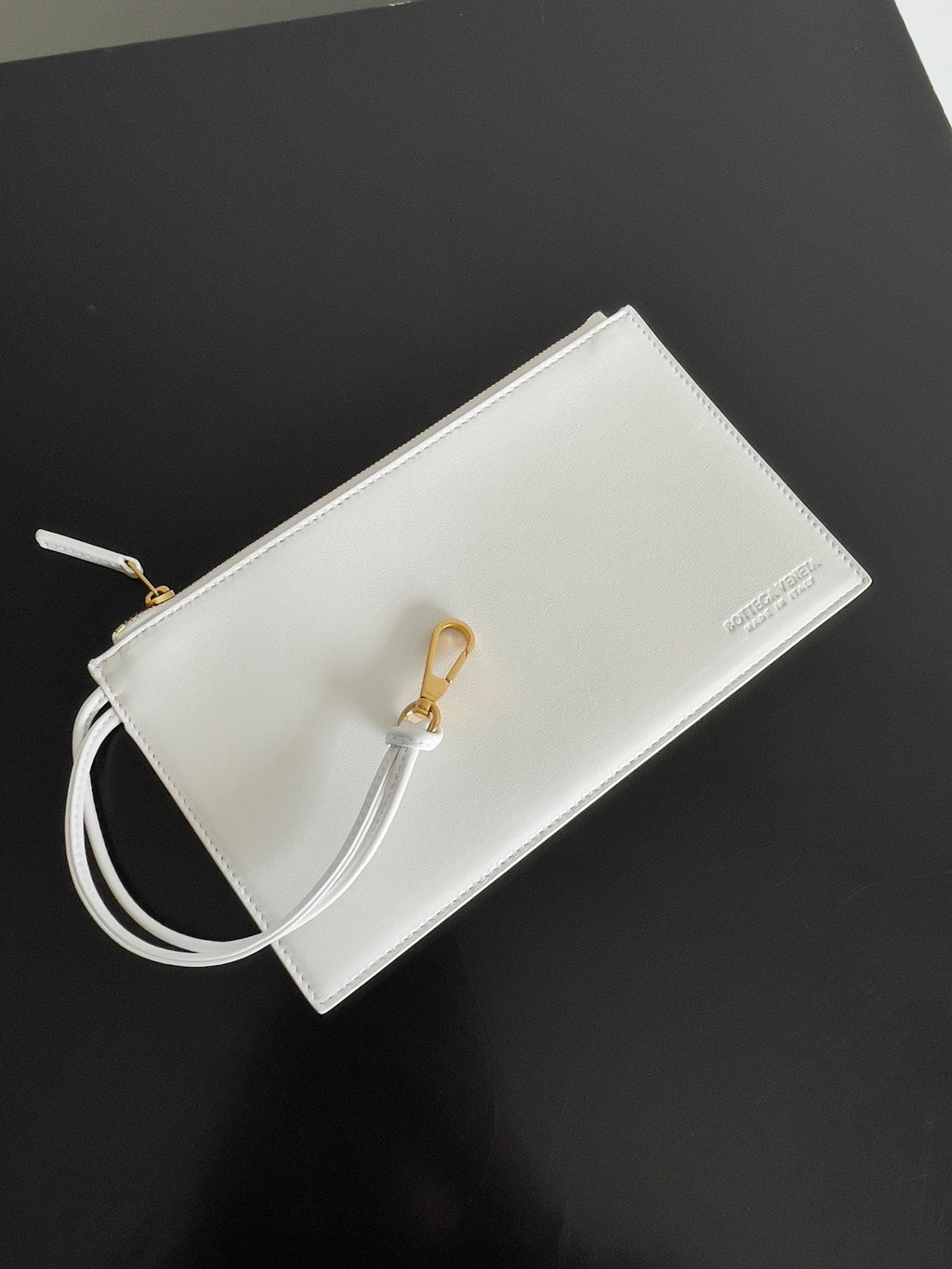 Bottega Veneta Parachute Large 796571 – White Leather Hobo Bag