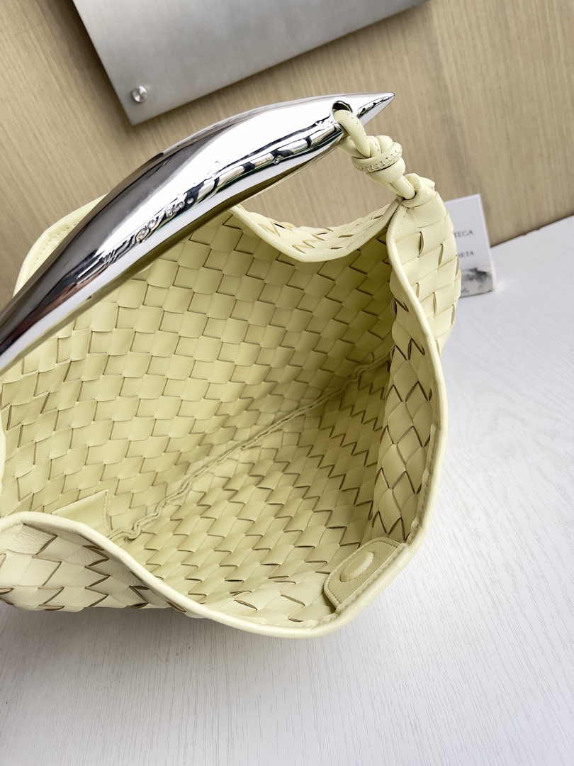 Bottega Veneta Sardine 716082 Lambskin Yellow
