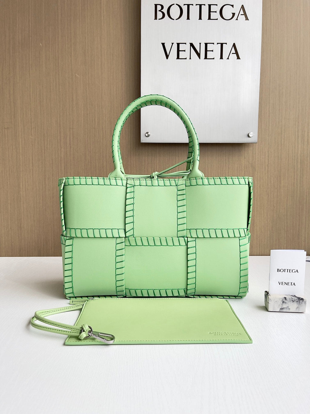 Bottega Veneta Small Arco Tote Bag Calfskin 652867 Green