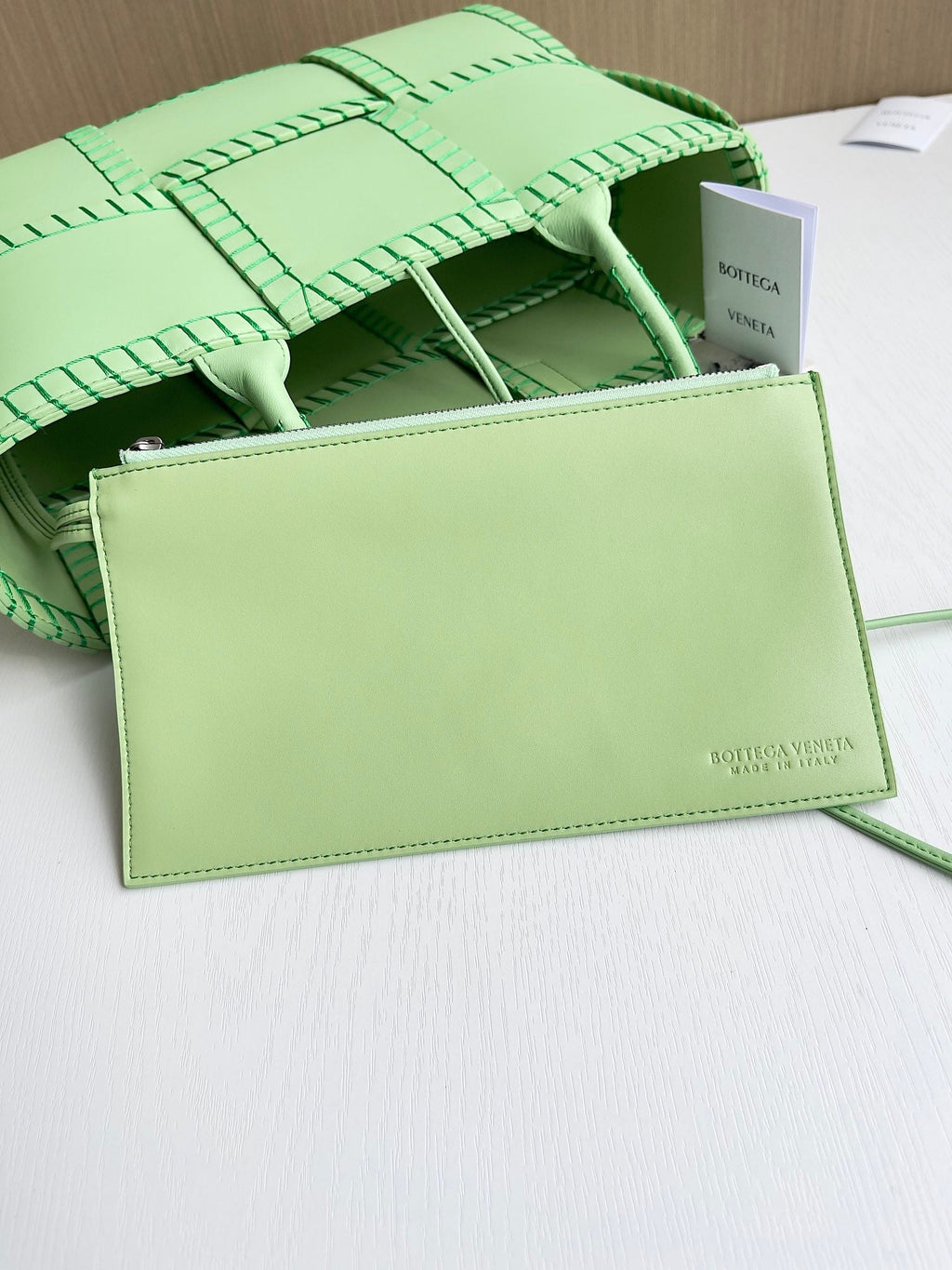 Bottega Veneta Small Arco Tote Bag Calfskin 652867 Green