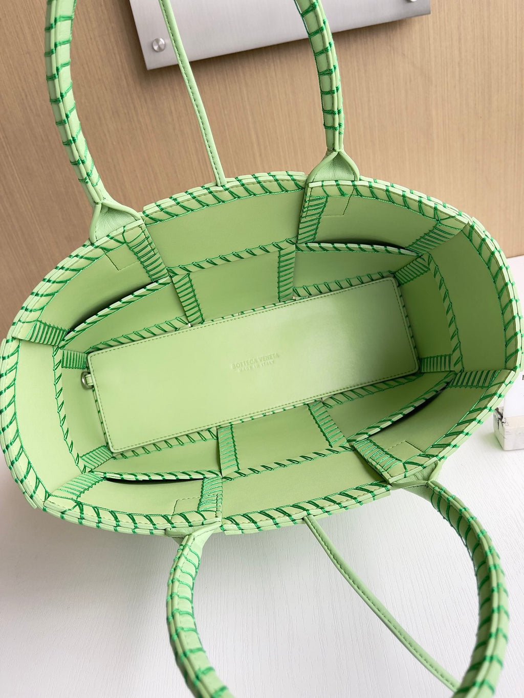 Bottega Veneta Small Arco Tote Bag Calfskin 652867 Green