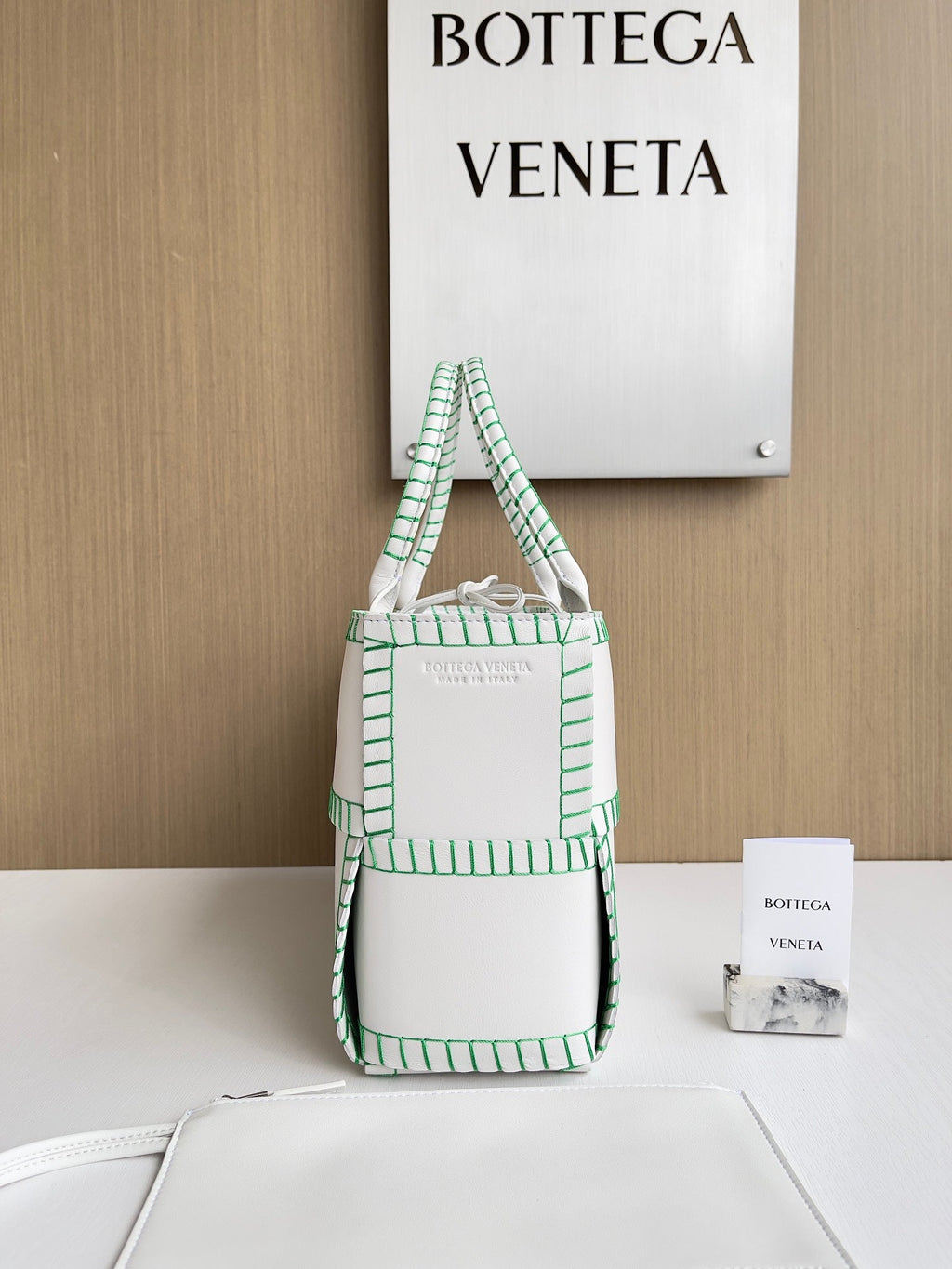 Bottega Veneta Small Arco Tote Bag Calfskin 652867 White