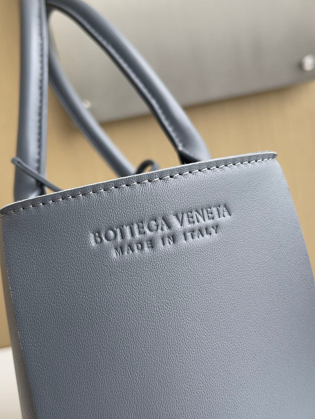 Bottega Veneta Small Arco Tote Bag 652867 Calfskin Gray