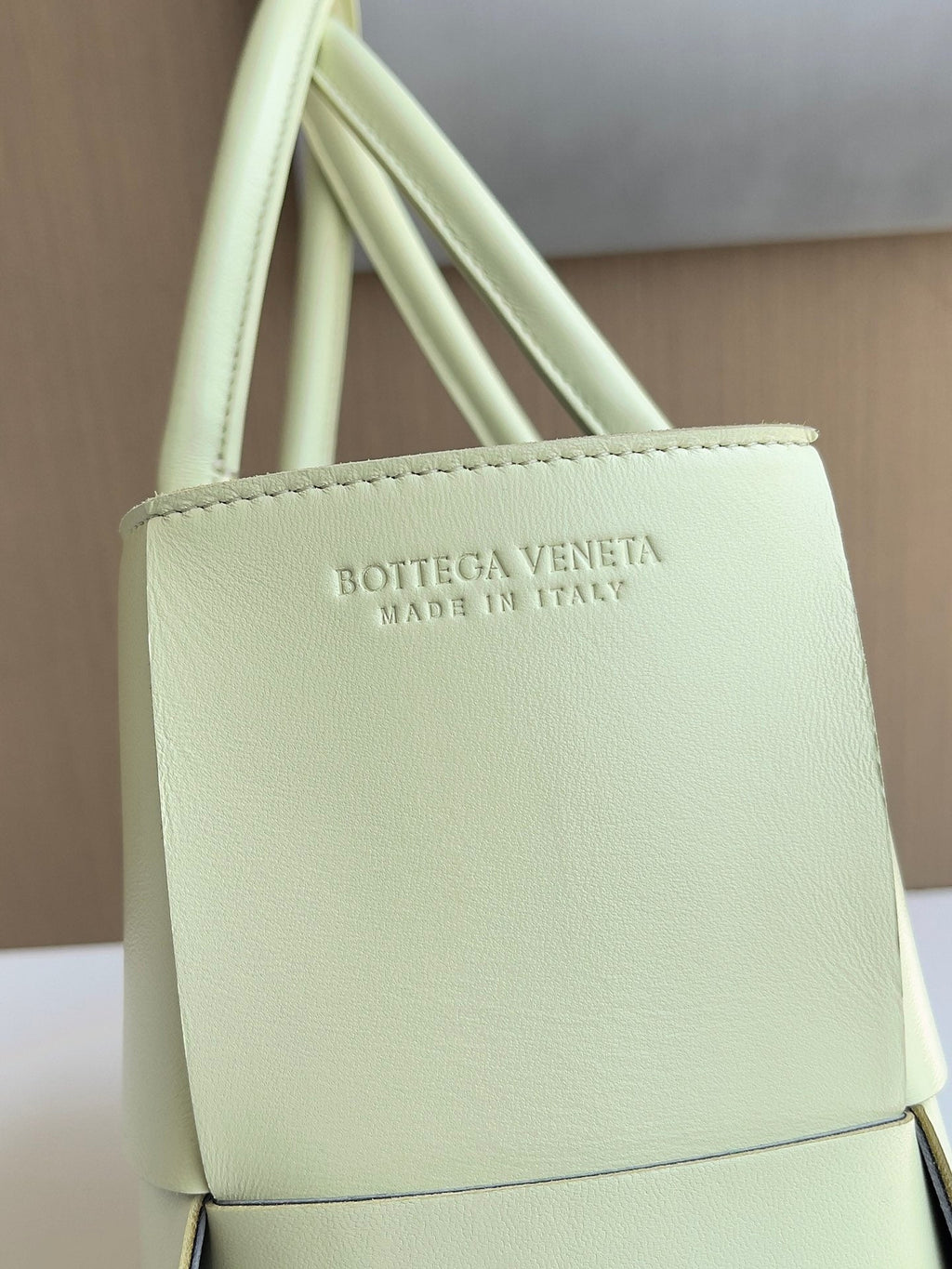 Bottega Veneta Small Arco Tote Bag 652867 Lambskin Light Green