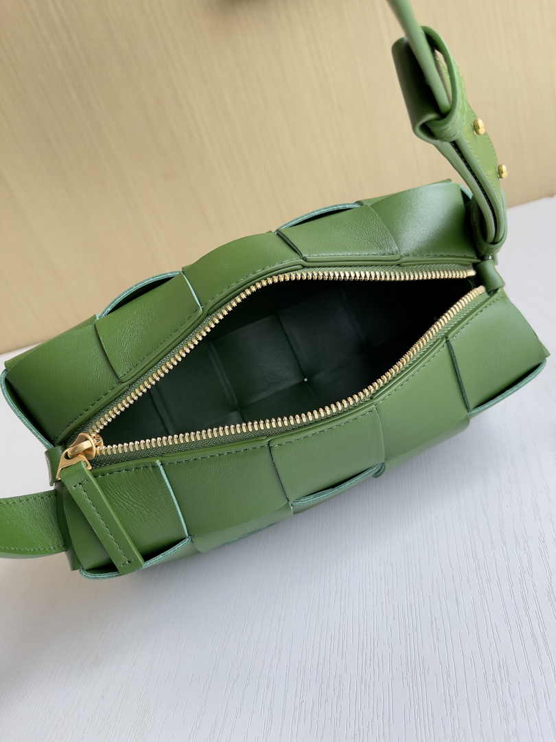 Bottega Veneta Small Brick Cassette 729166 Lambskin Dark Green