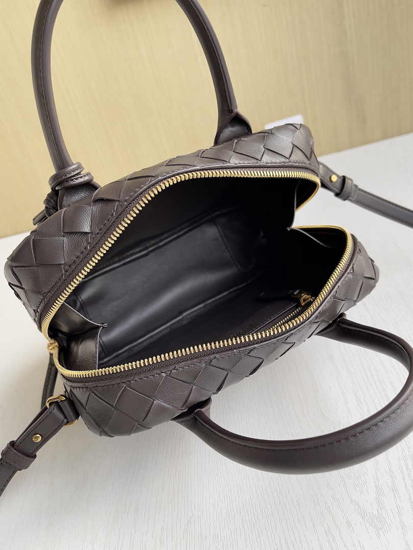 Bottega Veneta Small Getaway 776736 Lambskin Coffee