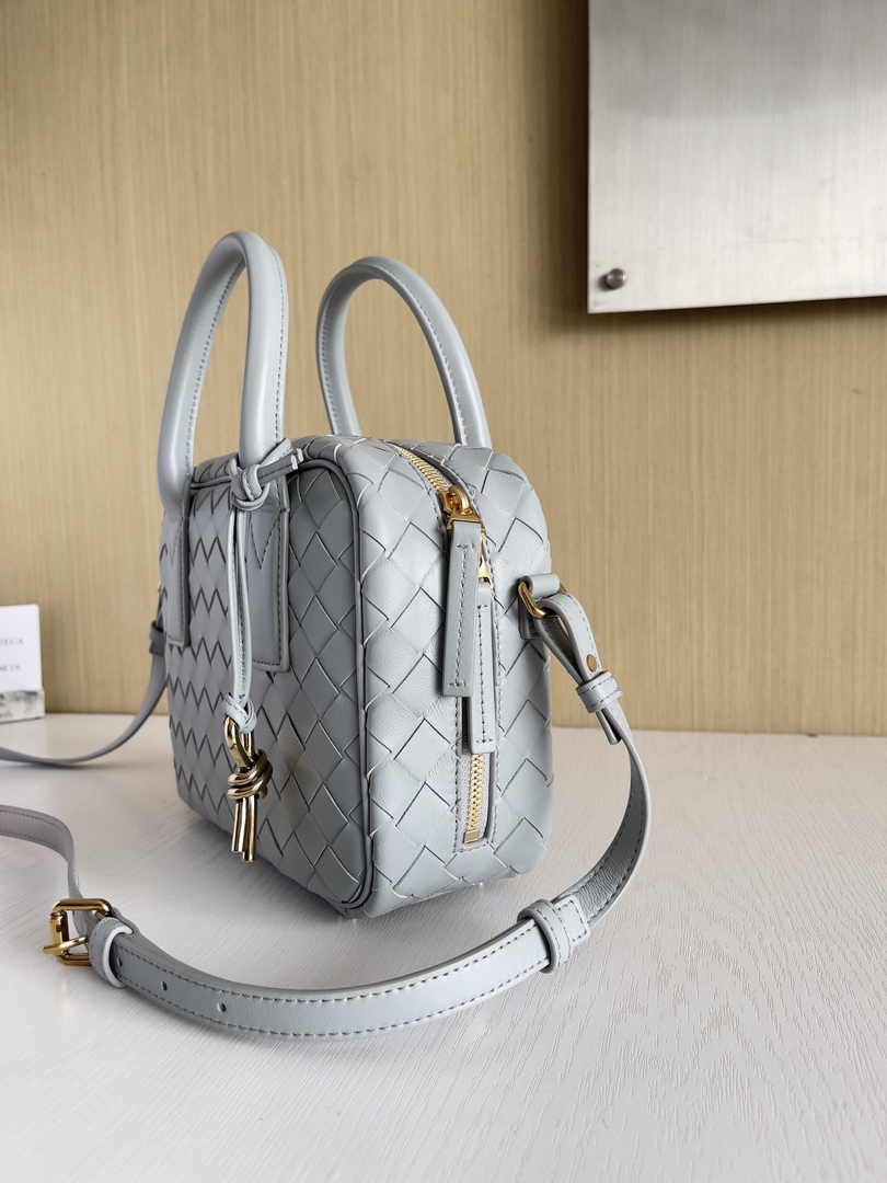 Bottega Veneta Small Getaway 776736 Lambskin Gray