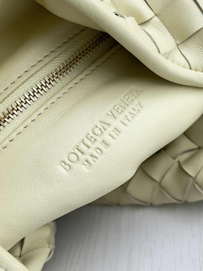 Bottega Veneta Small Hop Bag 763966 Calfskin Yellow
