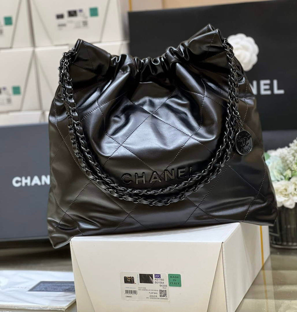 Chanel 22 Bag AS3261 Black Shiny Calfskin Black-Tone Metal