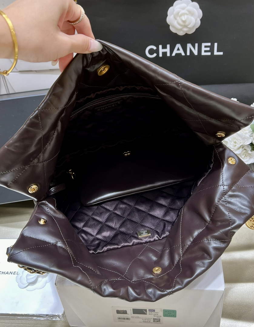 Chanel 22 Bag AS3261 Coffee Shiny Calfskin Gold-Tone Metal