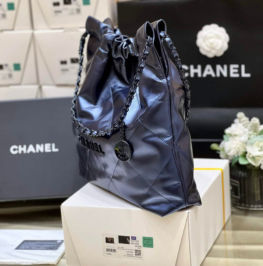 Chanel 22 Bag AS3261 Navy Blue Shiny Calfskin Black-Tone Metal
