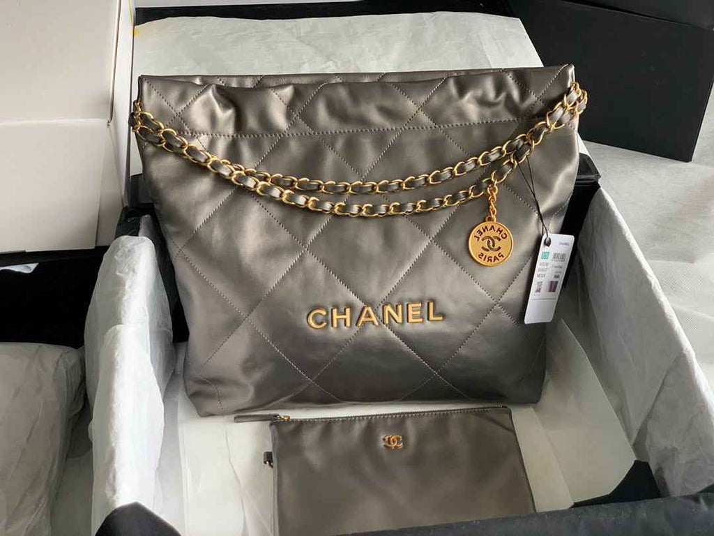 Chanel 22 Small Handbag AS3260 Shiny Calfskin Gold-Tone Metal Ruthenium