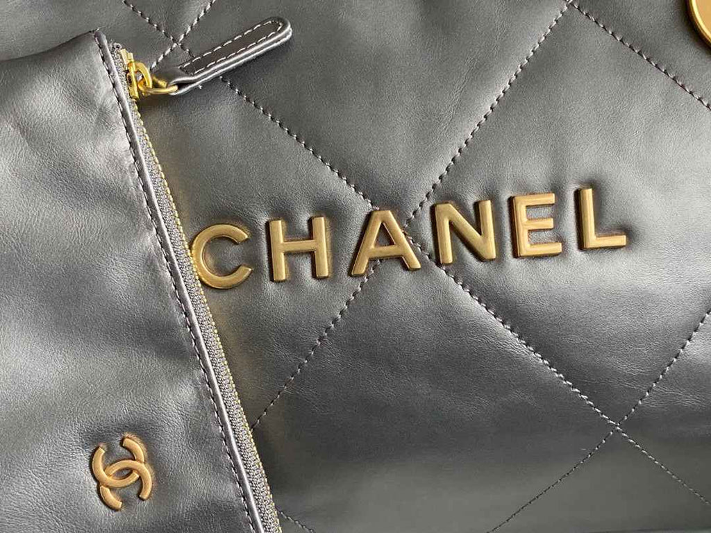 Chanel 22 Small Handbag AS3260 Shiny Calfskin Gold-Tone Metal Ruthenium