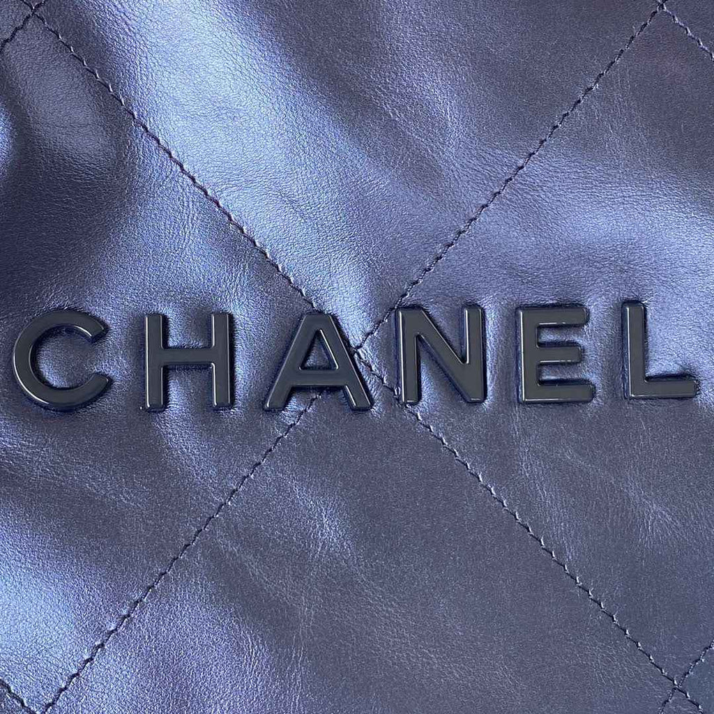 Chanel 22 Handbag AS3261 Shiny Calfskin Gold-Tone Metal Blue