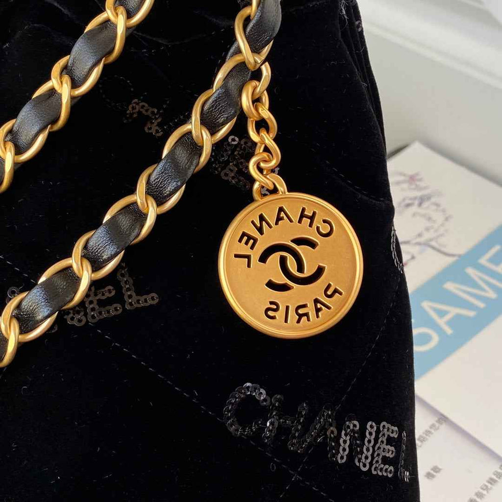 Chanel 22 Handbag AS3261 Wool Tweed Gold Metal Black Ecru